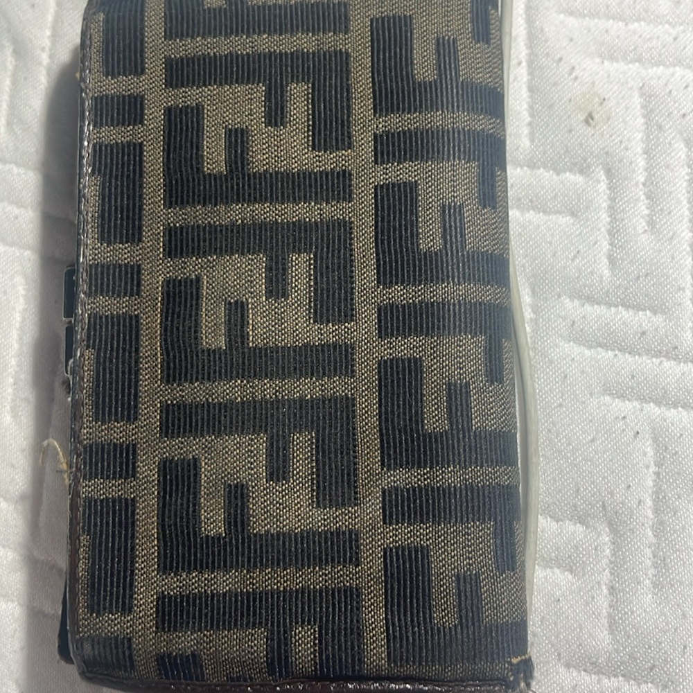 Fendi wallet - Picture 4 of 8